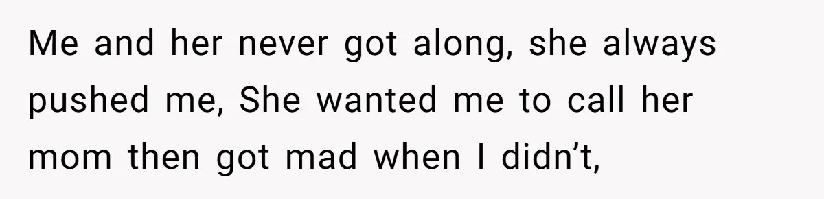 Expectant Mother Bars Fathers Wife From Newborn After Tense Naming Dispute Explodes Me and her never got along, she always pushed me, She wanted me to call her mom then got mad when I didn’t,