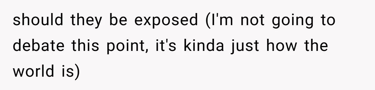 Boyfriend Breaks One Rule About Their Private Videos, Now Relationship Is On The Edge should they be exposed (I'm not going to debate this point, it's kinda just how the world is)