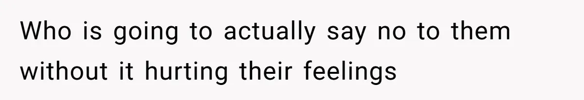 Coworkers Complain To The Boss Because Seeing Someone Eat Is Ruining Their Restrictive Diets Who is going to actually say no to them without it hurting their feelings