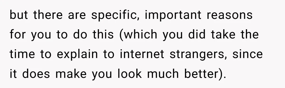She’s Stockpiling Plastic Straws For Her Disability, But Her Cousin Accuses Her Of Destroying The Planet but there are specific, important reasons for you to do this (which you did take the time to explain to internet strangers, since it does make you look much better).