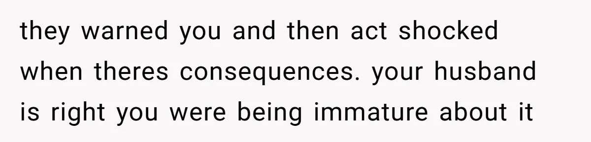 She Kept Packing “Forbidden” Snacks in Her Daughter’s Lunch, Then the School Suspended the Child they warned you and then act shocked when theres consequences. your husband is right you were being immature about it
