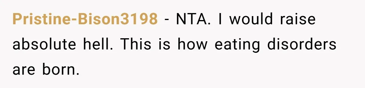 She Kept Packing “Forbidden” Snacks in Her Daughter’s Lunch, Then the School Suspended the Child Pristine-Bison3198 − NTA. I would raise absolute hell. This is how eating disorders are born.