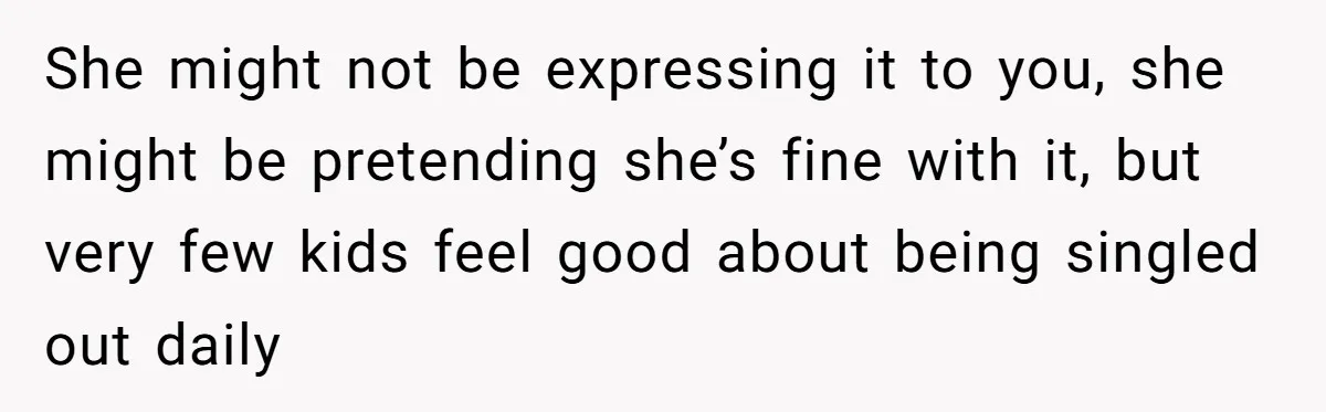 She Kept Packing “Forbidden” Snacks in Her Daughter’s Lunch, Then the School Suspended the Child She might not be expressing it to you, she might be pretending she’s fine with it, but very few kids feel good about being singled out daily