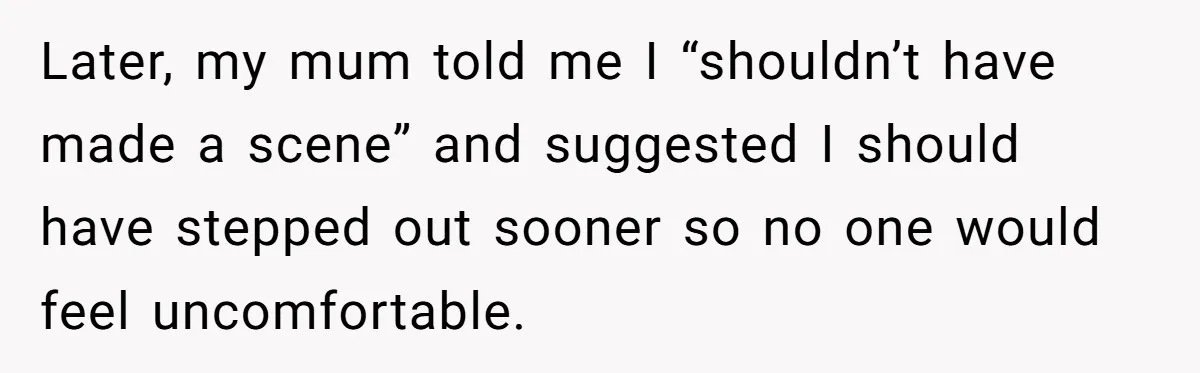 She Brought Her Service Dog to a Family Dinner to Manage Sensory Overload, and Her Aunt Called Her Self-Centered for It Later, my mum told me I “shouldn’t have made a scene” and suggested I should have stepped out sooner so no one would feel uncomfortable.
