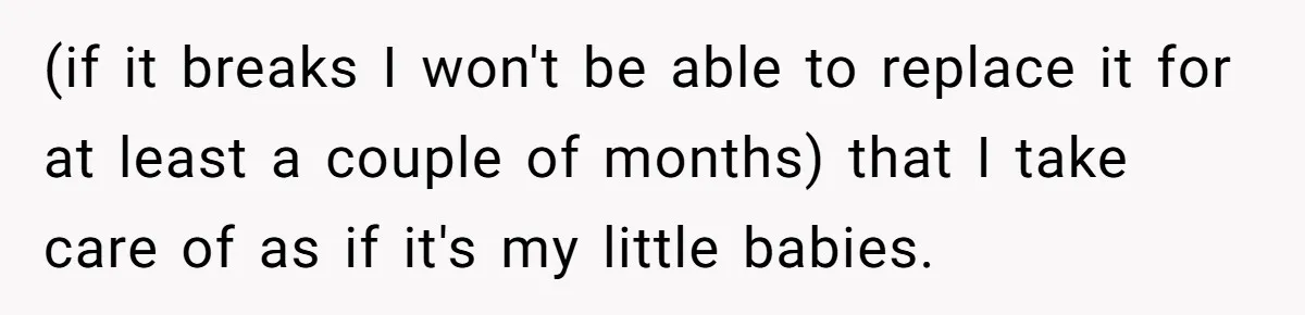 Chef Makes Girlfriend Use "S__t Pans" After She Keep Damaging His Expensive Kitchen Tools (if it breaks I won't be able to replace it for at least a couple of months) that I take care of as if it's my little babies.