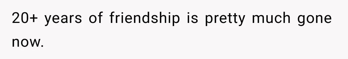 Man Married To The Woman Who Doesn’t Trust Schools Or Science, And It’s Destroying Their Friendship 20+ years of friendship is pretty much gone now.