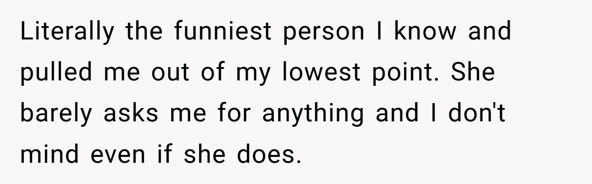 Man Gets Tired Of Being Called A ‘Simp’ For Showing Love And Care To His Girlfriend Literally the funniest person I know and pulled me out of my lowest point. She barely asks me for anything and I don't mind even if she does.