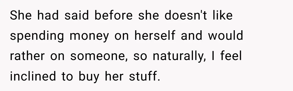 Man Gets Tired Of Being Called A ‘Simp’ For Showing Love And Care To His Girlfriend She had said before she doesn't like spending money on herself and would rather on someone, so naturally, I feel inclined to buy her stuff.