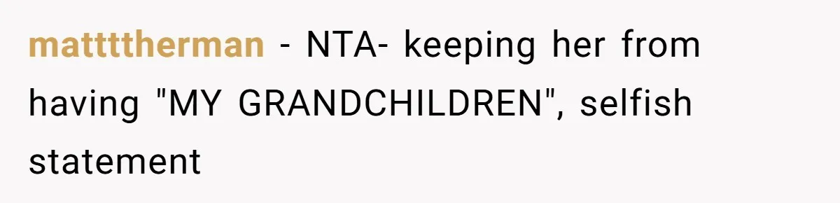 Mom Fumes After Aunt Tells 13-Year-Old She Does Not Have to Get Married mattttherman − NTA- keeping her from having "MY GRANDCHILDREN", selfish statement