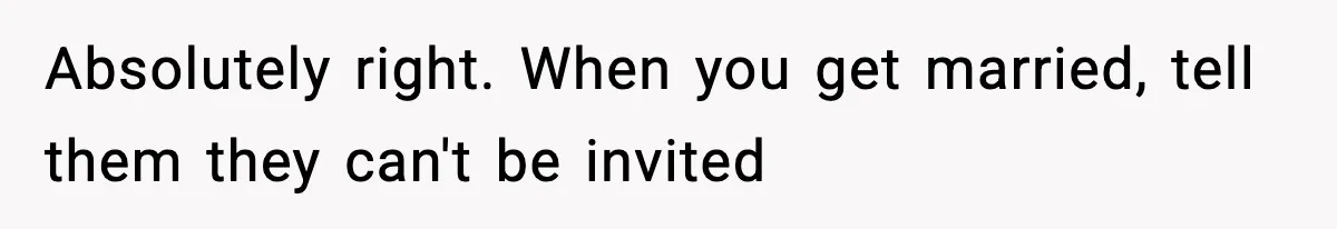 Man Refuses To Attend Best Friend’s Wedding After “No Ring, No Bring” Rule Absolutely right. When you get married, tell them they can't be invited
