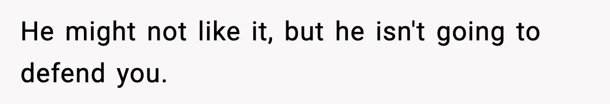 Man Refuses To Attend Best Friend’s Wedding After “No Ring, No Bring” Rule He might not like it, but he isn't going to defend you.