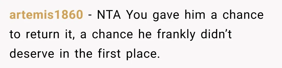 Man Calls Police On His Brother For Stealing Pride Flag artemis1860 − NTA You gave him a chance to return it, a chance he frankly didn’t deserve in the first place.