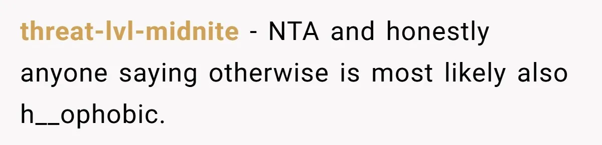 Man Calls Police On His Brother For Stealing Pride Flag threat-lvl-midnite − NTA and honestly anyone saying otherwise is most likely also h__ophobic.