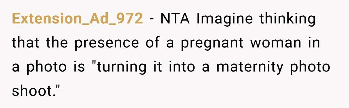 Woman Calls Out Best Friend After Bride Says Her Baby Bump Will “Ruin” Wedding Pictures Extension_Ad_972 − NTA Imagine thinking that the presence of a pregnant woman in a photo is "turning it into a maternity photo shoot."
