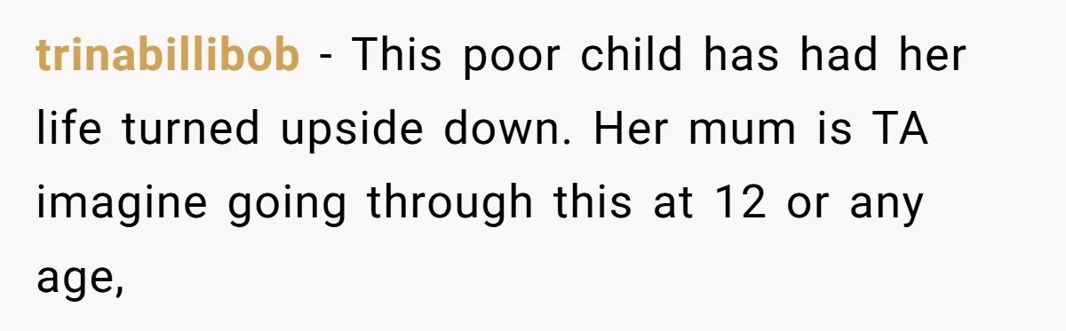 She Showed Up 12 Years Later Claiming He Was the Father, So He Told Her to See Him in Court trinabillibob − This poor child has had her life turned upside down. Her mum is TA imagine going through this at 12 or any age,