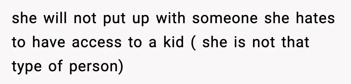 Woman Refuses To Attend SIL’s Baby Shower After Cruel Comments About Her Pregnancy she will not put up with someone she hates to have access to a kid ( she is not that type of person)