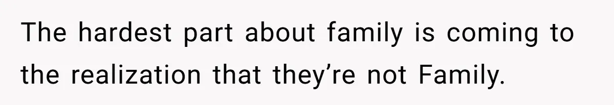 Boy Finally Calls Out Parents For Favoring Twins, They Accuse Him Of Emotional Manipulation The hardest part about family is coming to the realization that they’re not Family.