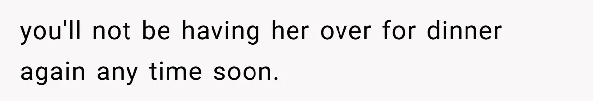 Man Demands His Mom Apologize After She Explodes At His Girlfriend Over Fried Chicken And Accuses Her Of Being Racist you'll not be having her over for dinner again any time soon.