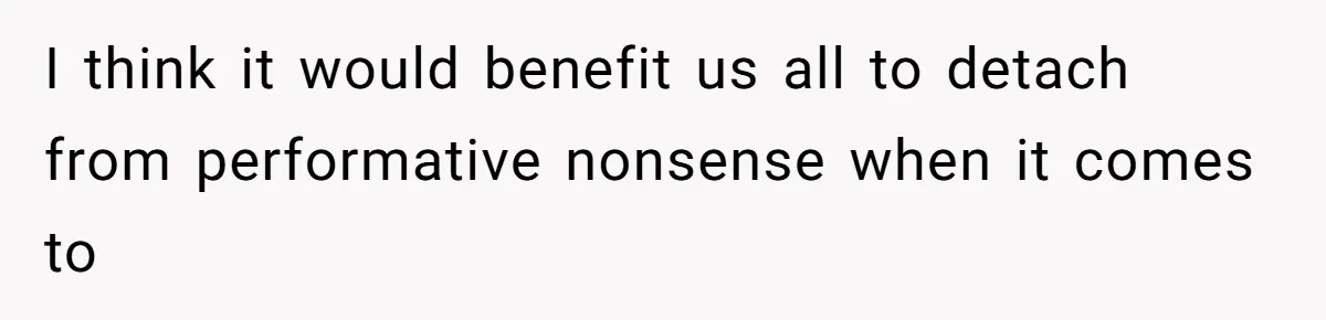 Pregnant Wife Asks For A Push Present, Husband Says She Isn’t Worth What She Wants I think it would benefit us all to detach from performative nonsense when it comes to